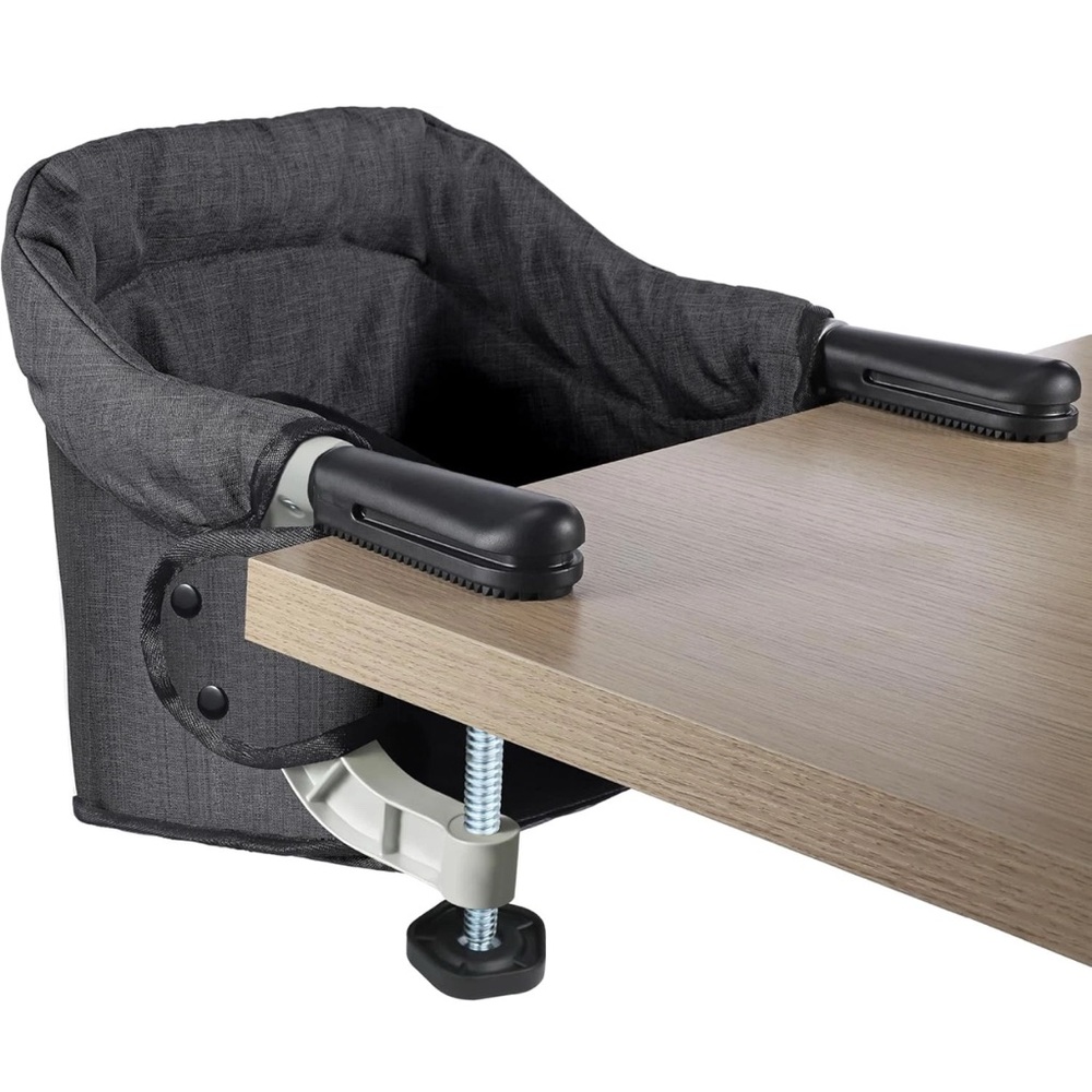 Toogle Portable Clip-On High Chair - Black